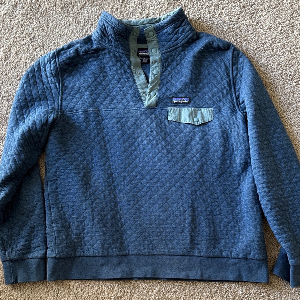 Patagonia Men's Navy Quilted Zip-Up Sweater
